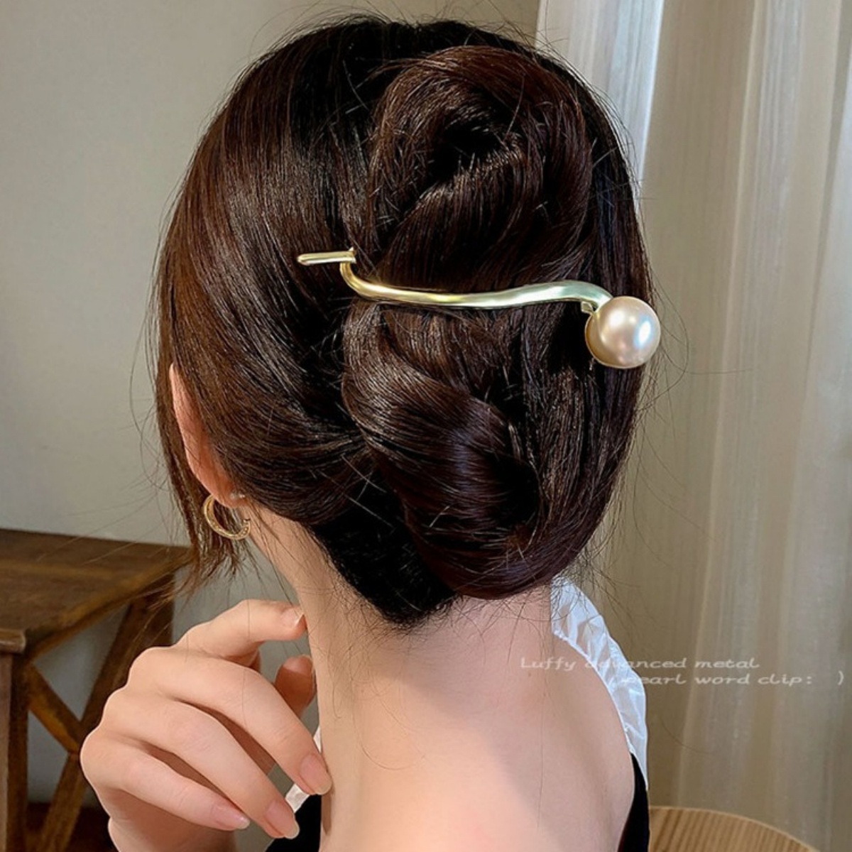 Elegant Glitter Pearl Hair Cli - Korean Lifestyle & Kids Boutique のレビューと価格